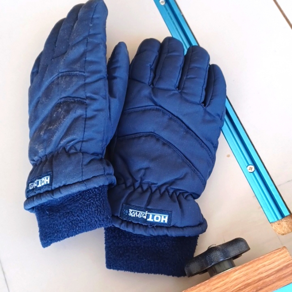 Kids snow gloves size one size fits all blue hot paws